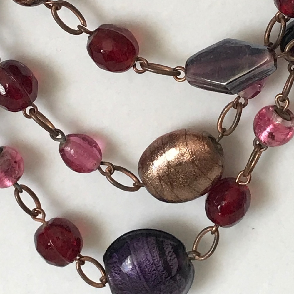 Rose & Gold Beaded Necklace - Picture 2 of 5
